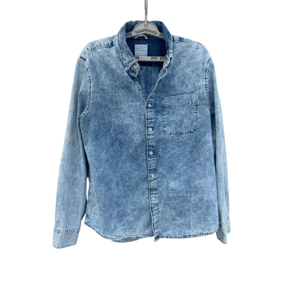American Eagle Y2K Men's Large (Fits Medium) Denim Button Up Shirt Long Sleeve